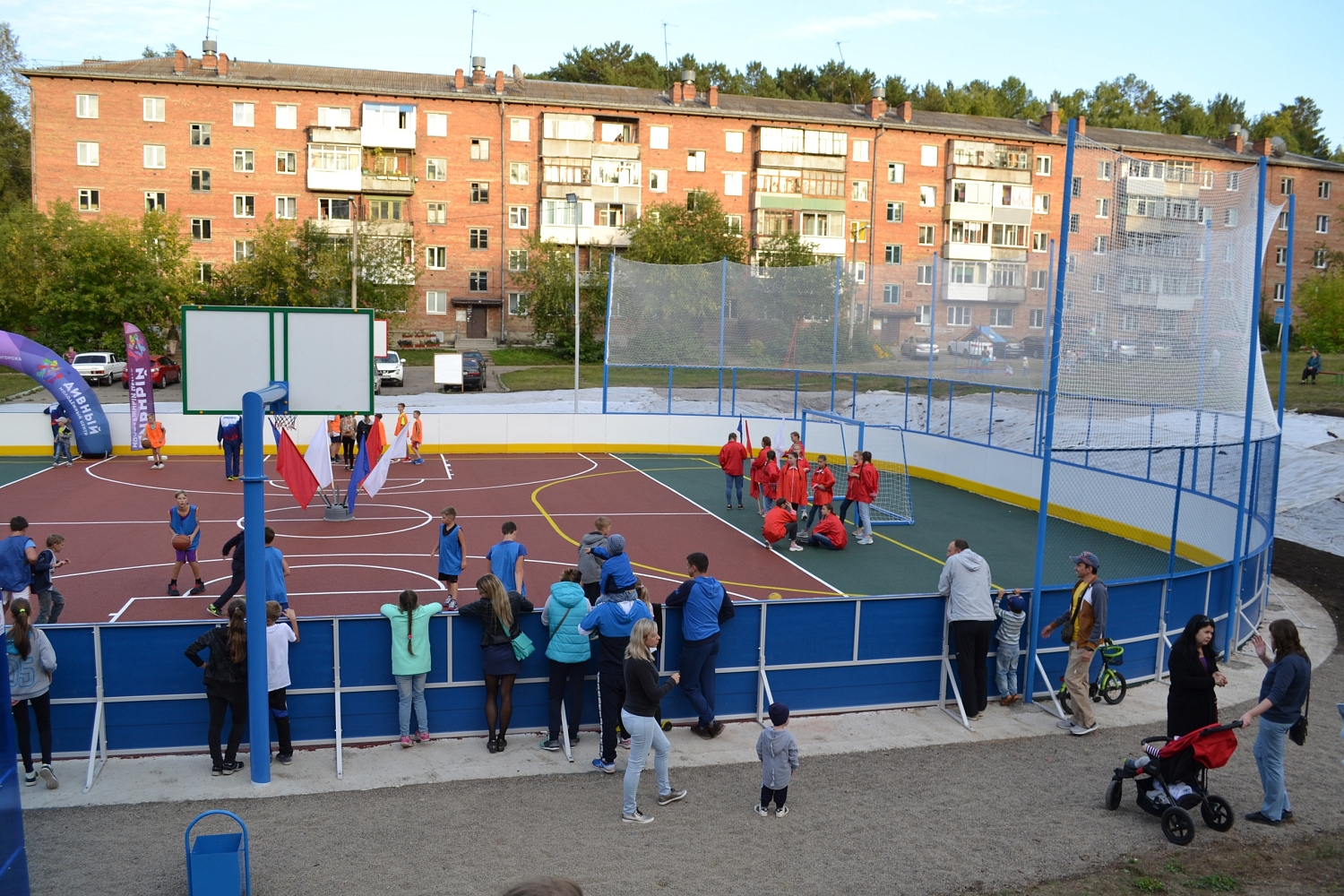 Открытие комплексной спортивной площадки в городе Дивногорске
